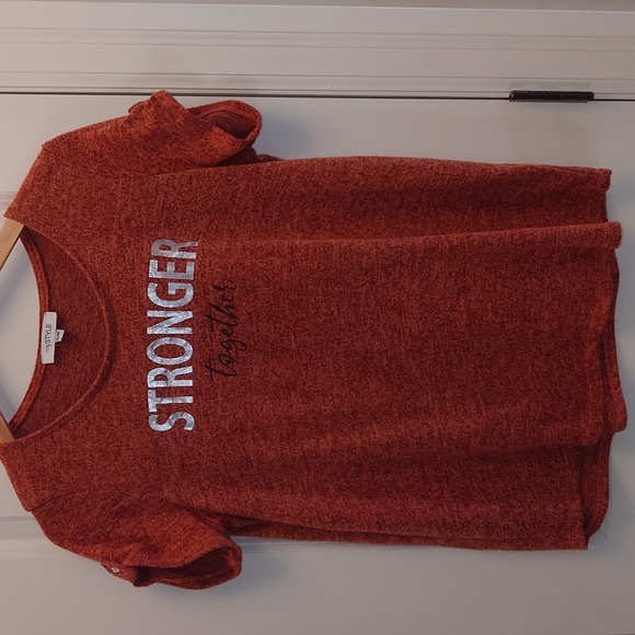 Women's top - Picture 3 of 5